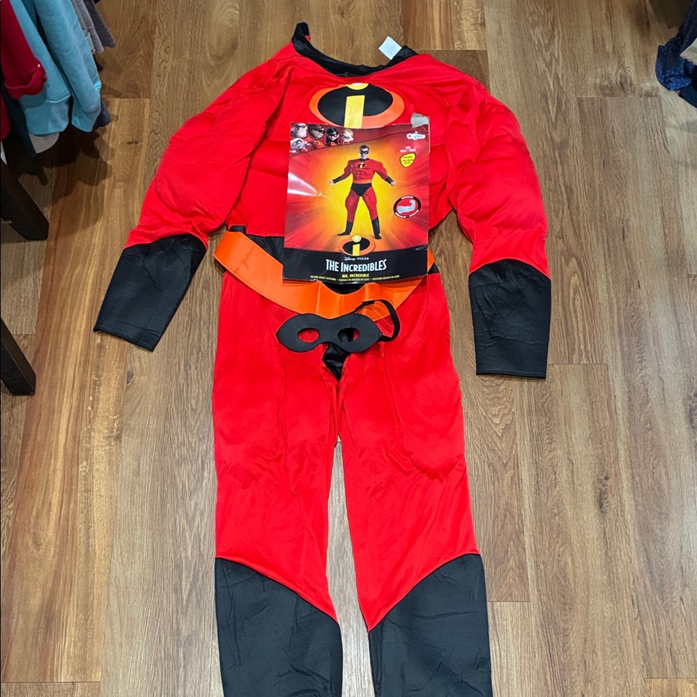 Mr. Incredible Costume
